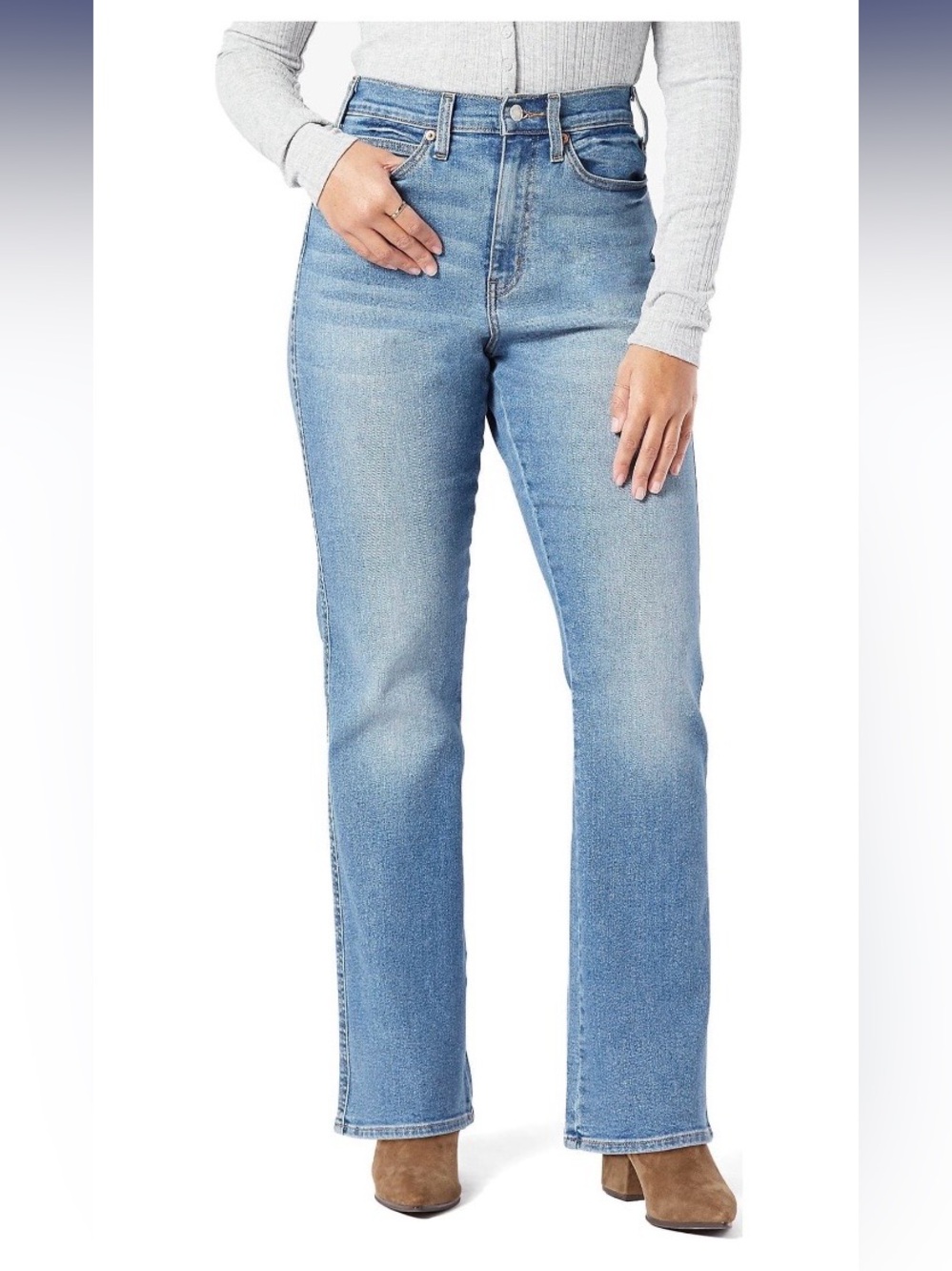 Signature Levi's Heritage High Rise Kick Boot Jeans. Women’s Sz-4 (27) Flare EUC